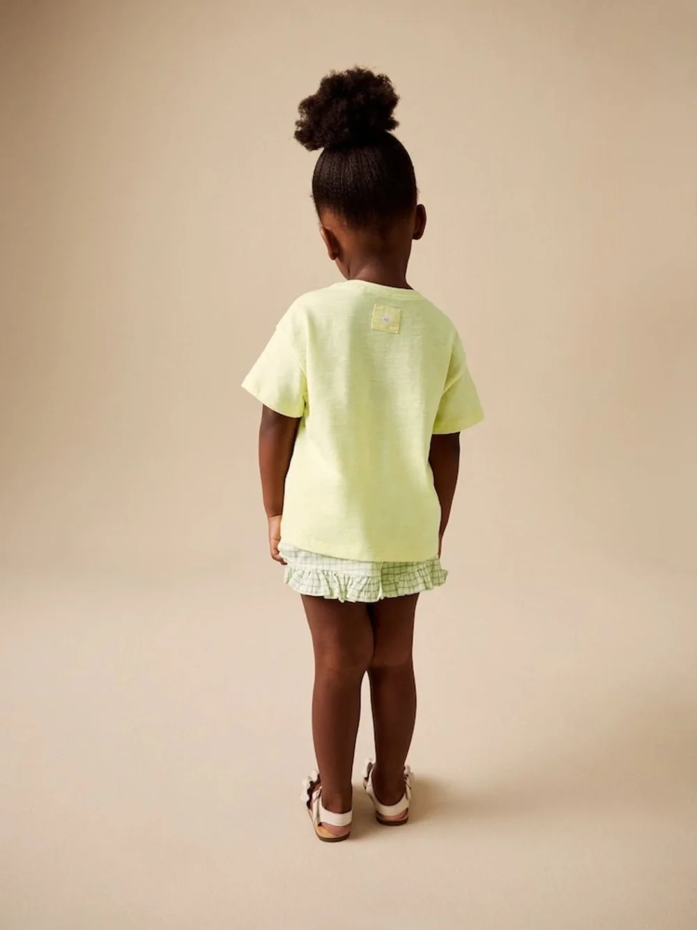 Next Lime Green Flower Short Sleeve Top and Shorts Set Size 2/3 Years
